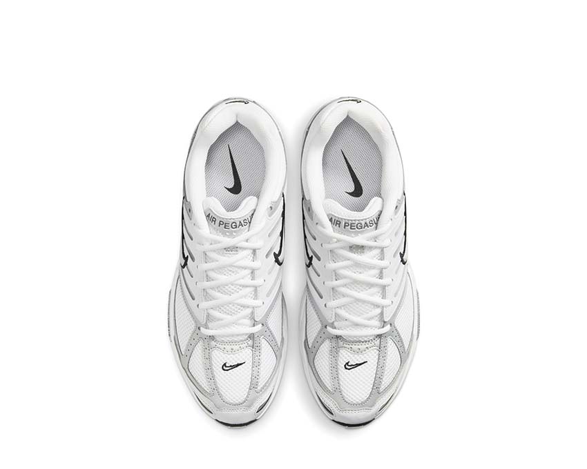Nike Air Pegasus 2005 "Football Grey"