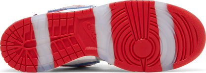 Nike Mens Dunk Low SB Sneakers - 'Sandy Bodecker'