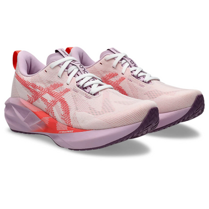 Novablast 5 Women's: White I Coral Reef