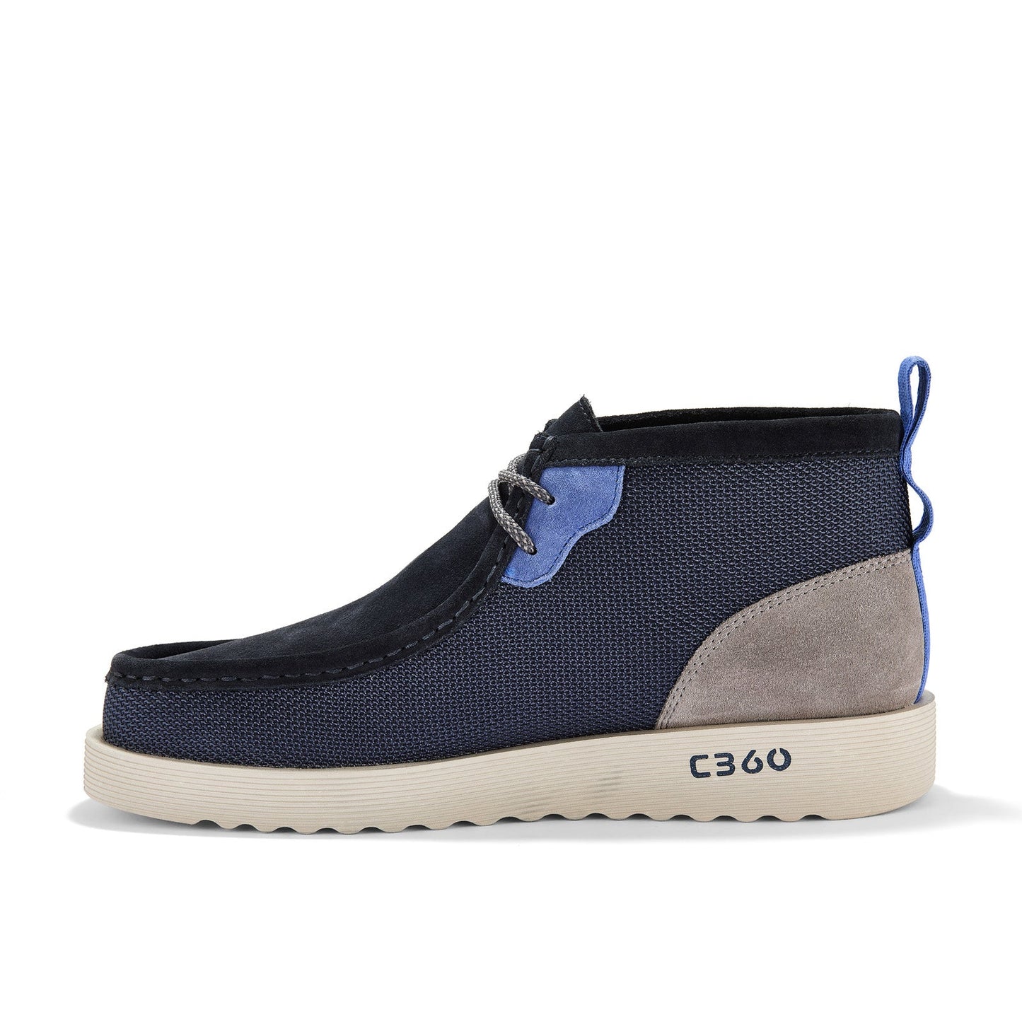 Clarks Wallabee FTR 2 Boot 26183459 Mens Blue Suede Lace Up Chukkas Boots