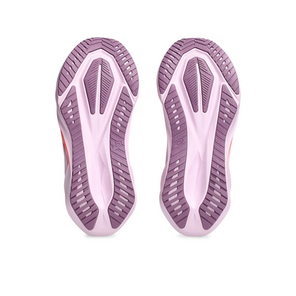 Novablast 5 Women's: White I Coral Reef