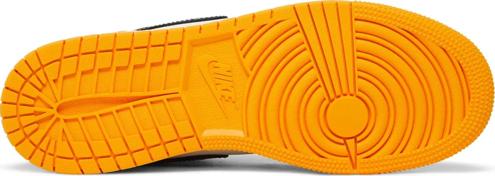 Nike Grade School Womens Air Jordan 1 Retro High OG Sneakers - 'Yellow Toe'