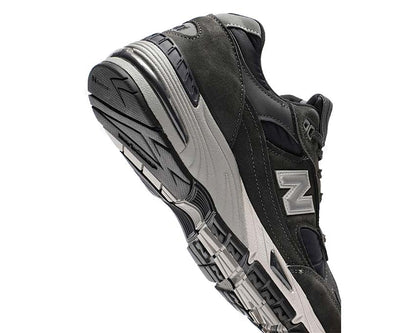 New Balance 991 Made In The UK "Magnet Vulcan"