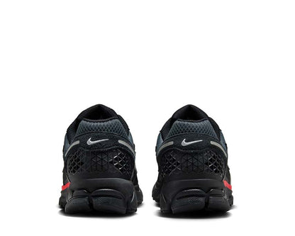 Nike Zoom Vomero 5 "Bred"