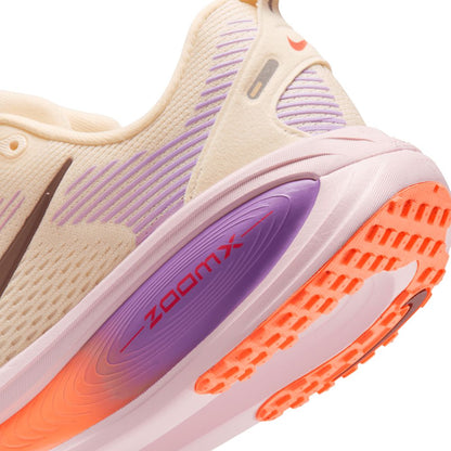 Vomero 18 Women's :Chalk | Pink Foam