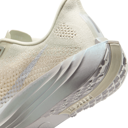 Pegasus Plus ESS Women's :Sea Glass | Chalk