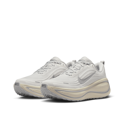 Vomero Plus Men's :Platinum Tint | Reflect Silver