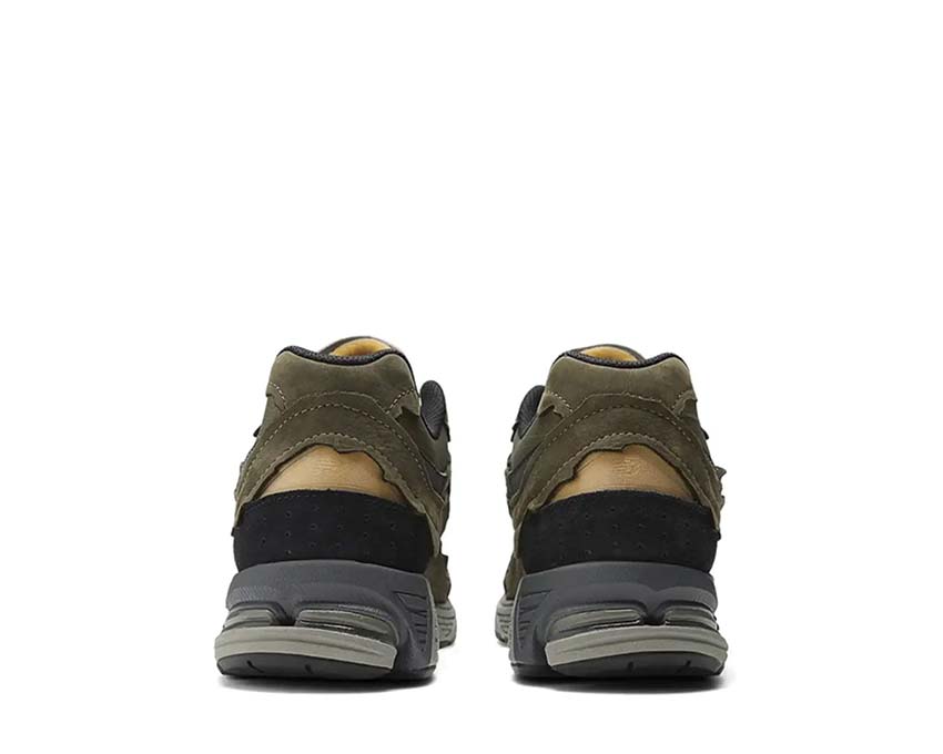 New Balance 2002R «Protection Pack»