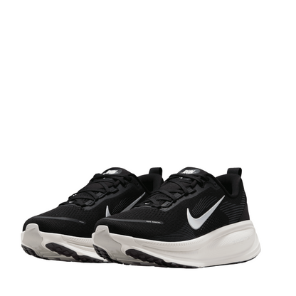 Vomero 18 Women's :Black | Summit White