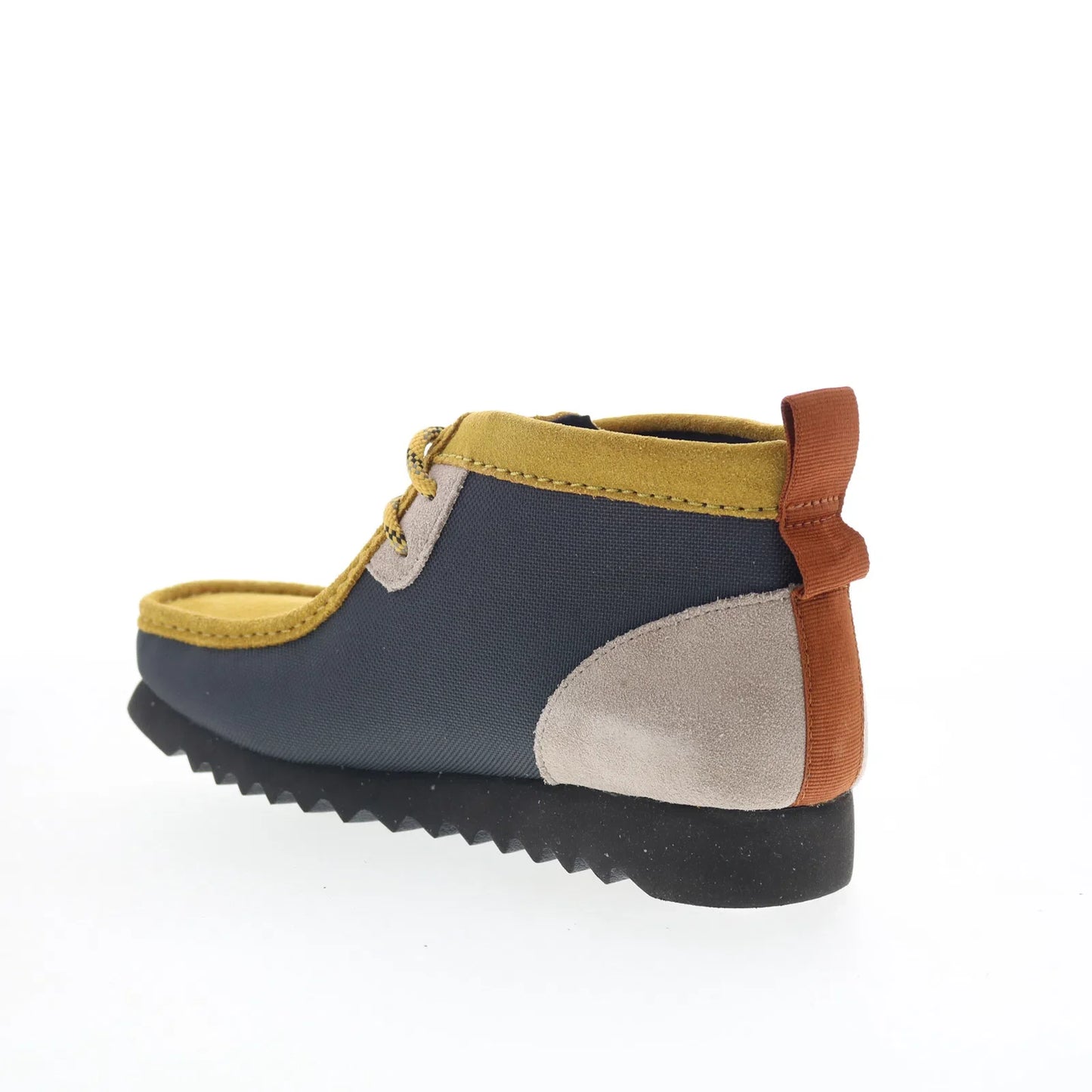 Clarks Wallabee 2 FTRE 26178276 Mens Yellow Suede Lace Up Chukkas Boots